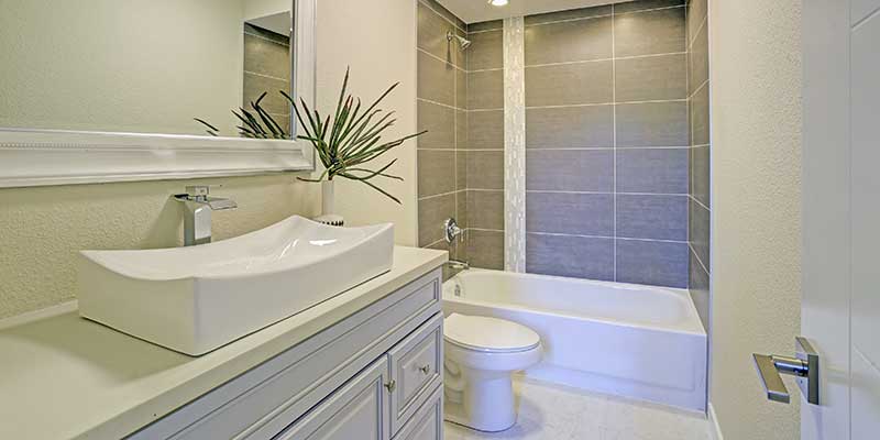 Bathtub and Shower Combos